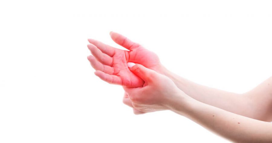 Bóle rąk – jak ustalić przyczynę tej uciążliwej dolegliwości? Dowiedz się, jak skutecznie zwalczyć ból!