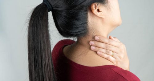 Ból szyi i karku – jak mu zapobiegać, w jaki sposób leczyć i kiedy udać się do fizjoterapeuty?